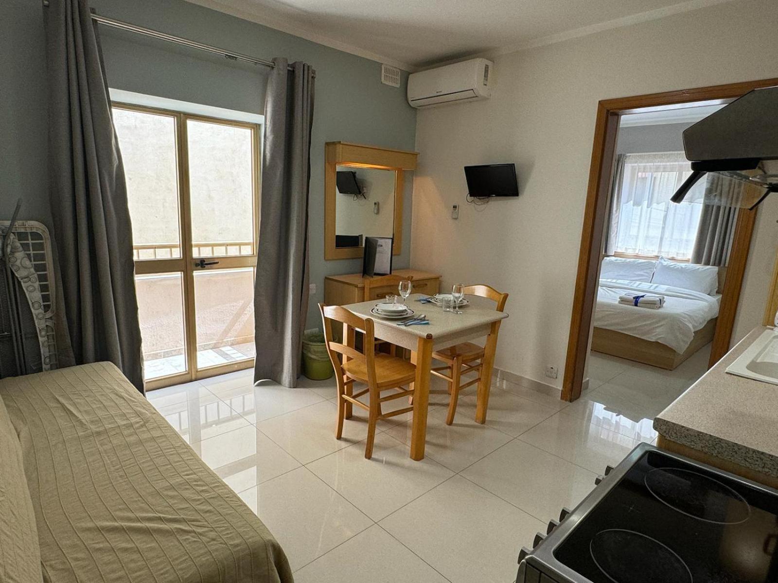 Aparthotel The Triton St Paul's Bay Exterior foto